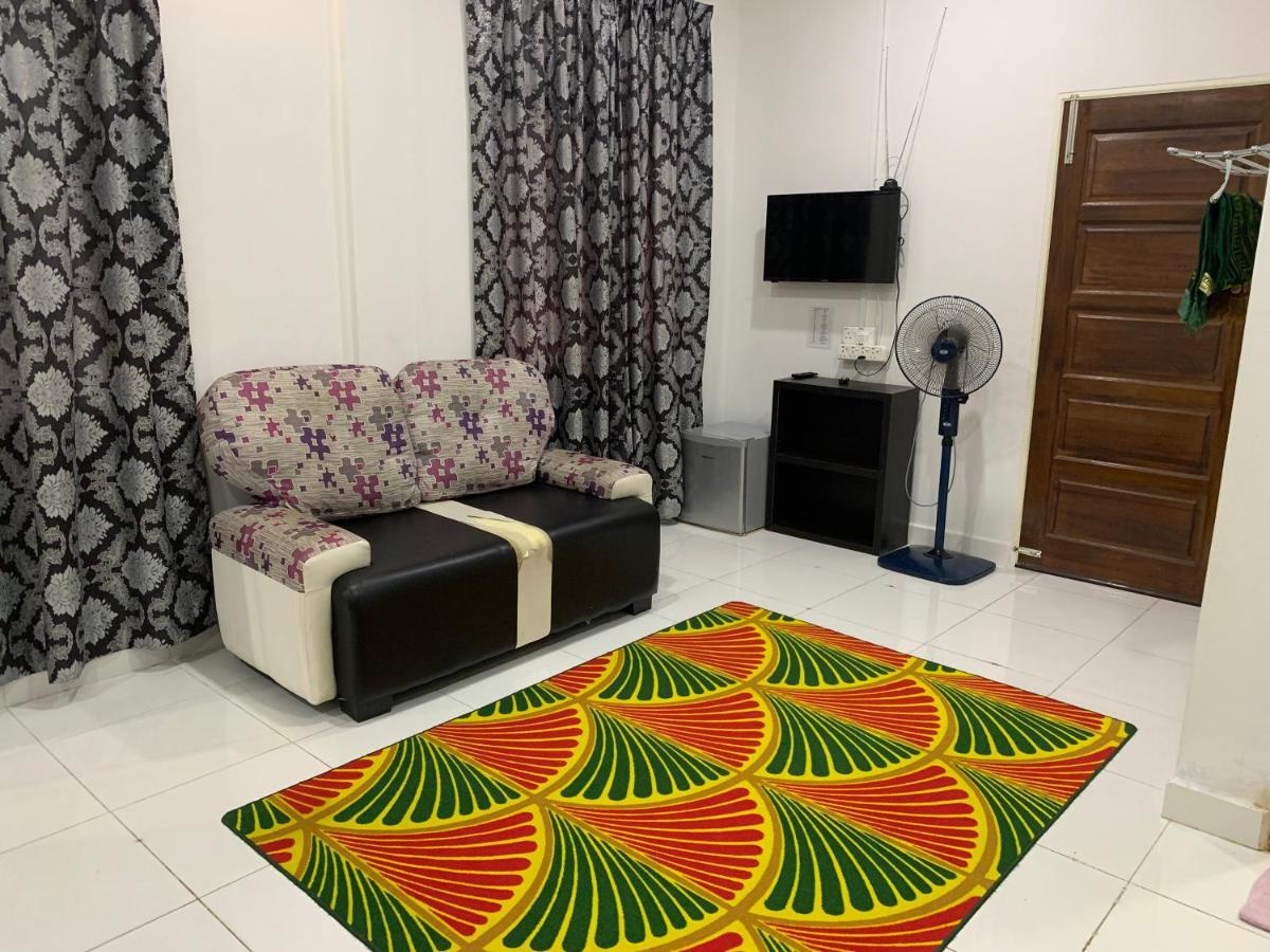 Wan Danisha Villa Inn Kota Bharu Bagian luar foto