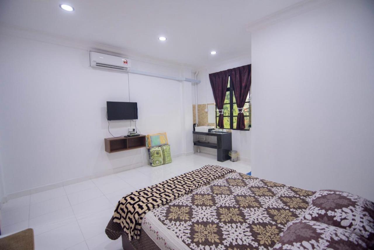 Wan Danisha Villa Inn Kota Bharu Bagian luar foto